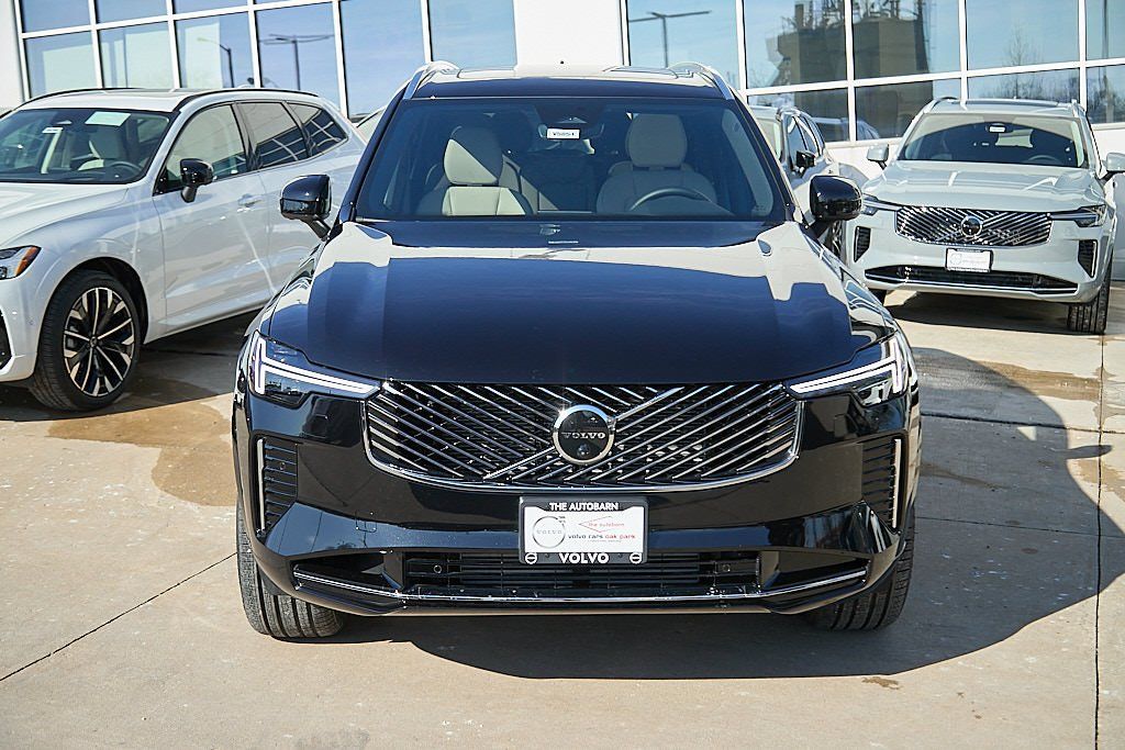 2026 VOLVO XC90 - Image 4