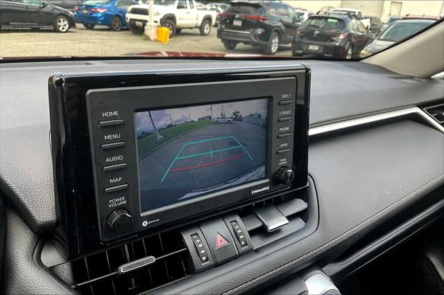 2022 Toyota RAV4 XLE Premium photo 24