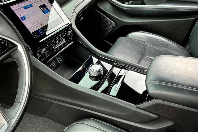 2022 Jeep Grand Cherokee Overland photo 20
