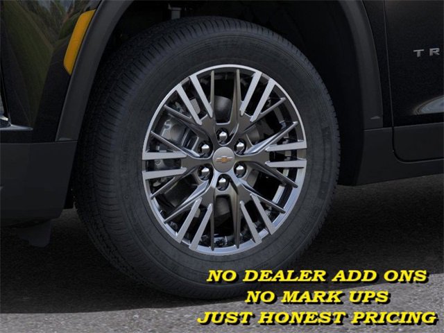 2025 Chevrolet Traverse photo 9