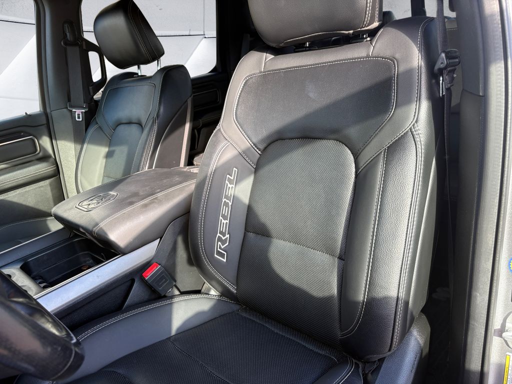 2022 Ram 1500 Rebel photo 7