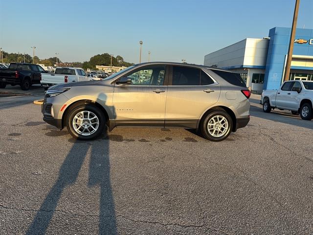2023 Chevrolet Equinox LT photo 4