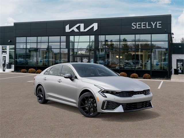 2026 Kia K5 GT-Line photo 7