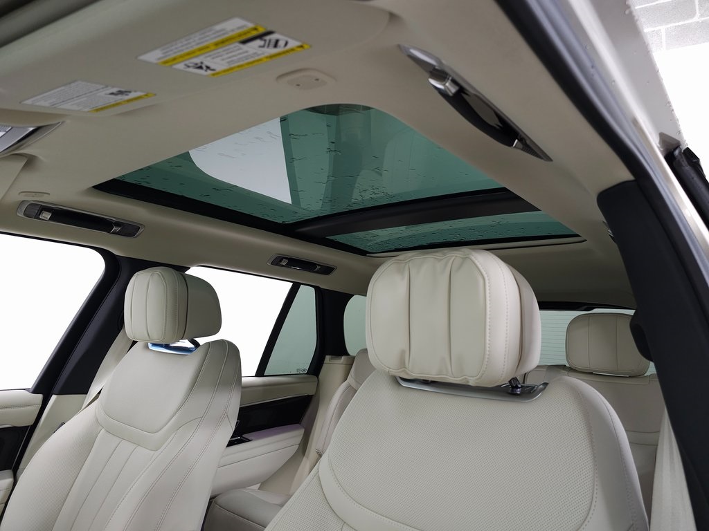 2025 LAND ROVER RANGE ROVER - Image 15