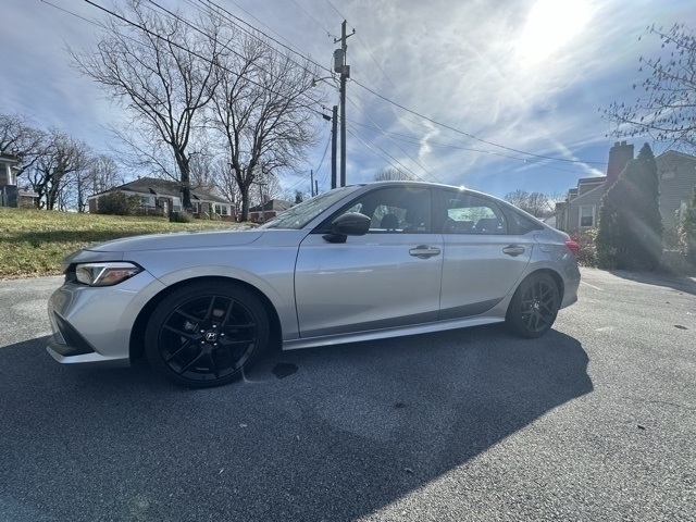 2024 Honda Civic Sport photo 2