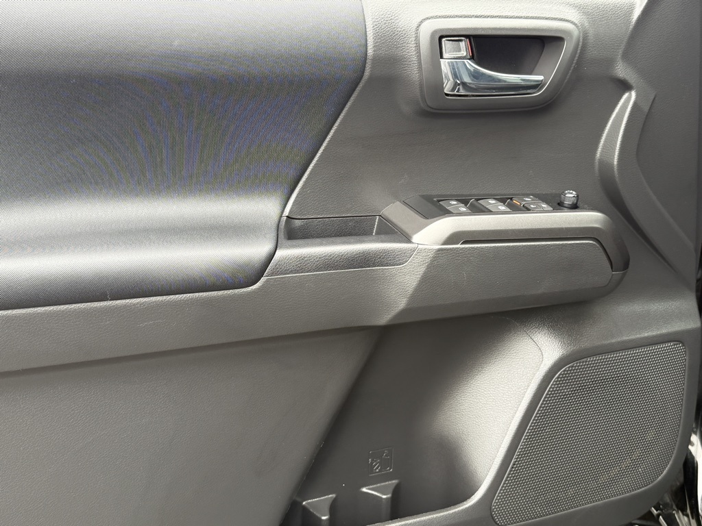 2023 Toyota Tacoma TRD Sport photo 14