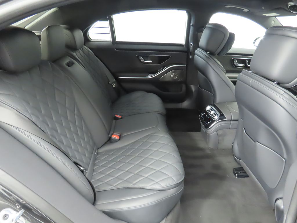 2026 Mercedes Benz S 580 4MATIC photo 23