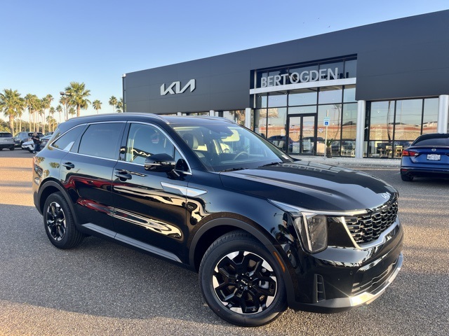 2026 Kia Sorento S's photo