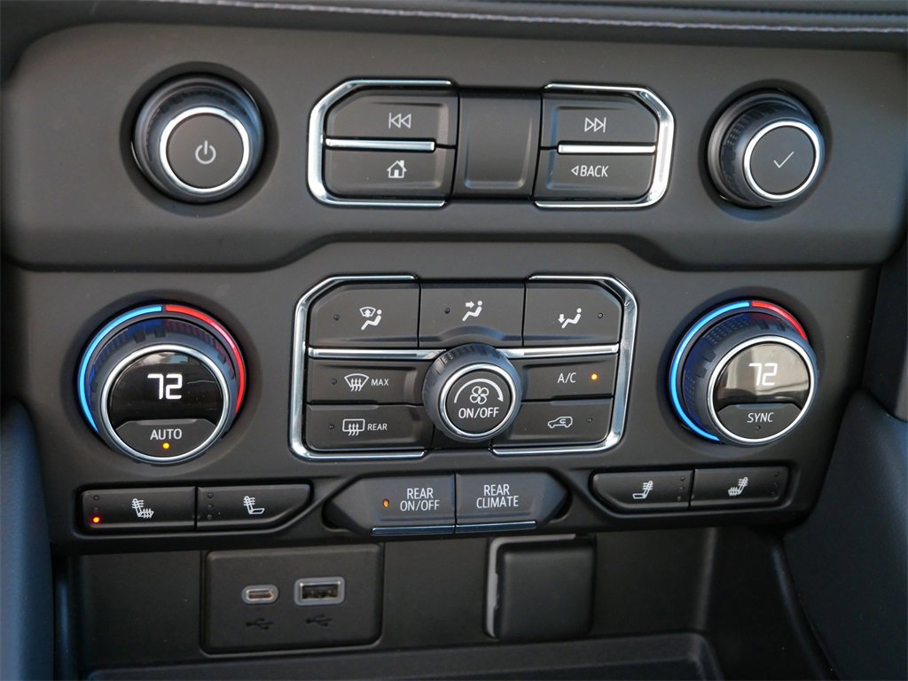 2022 Chevrolet Tahoe LT photo 22