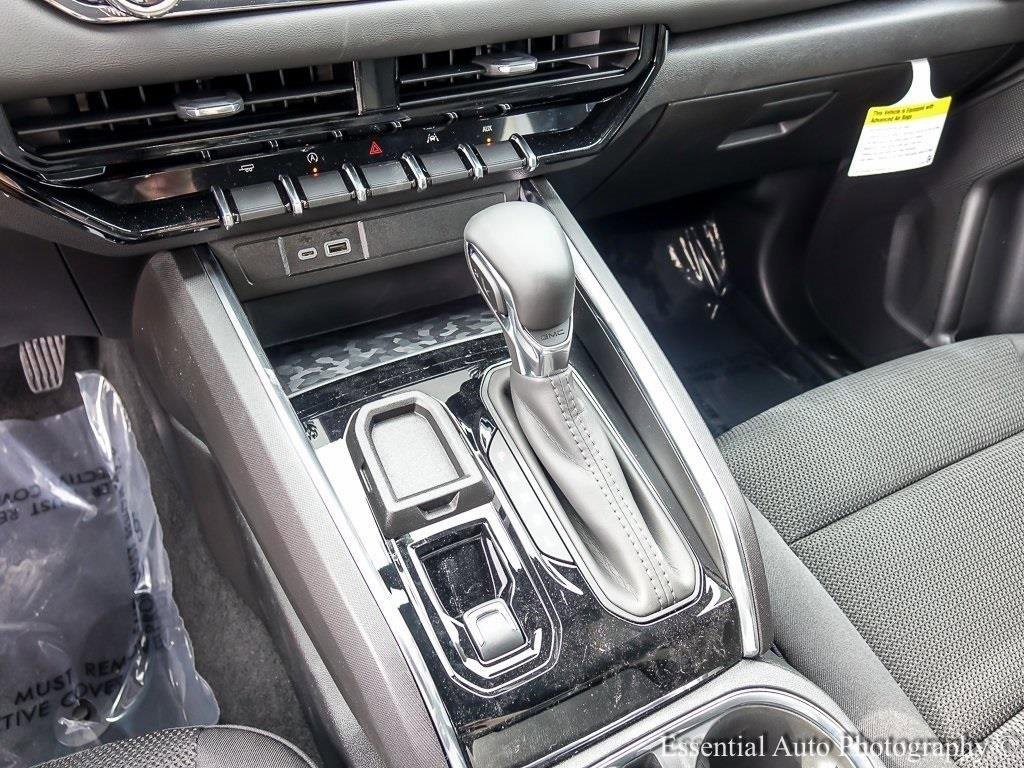 2026 GMC CANYON - Image 12