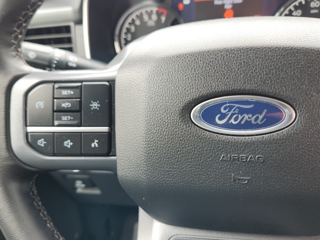 2023 Ford F-150 XLT photo 18