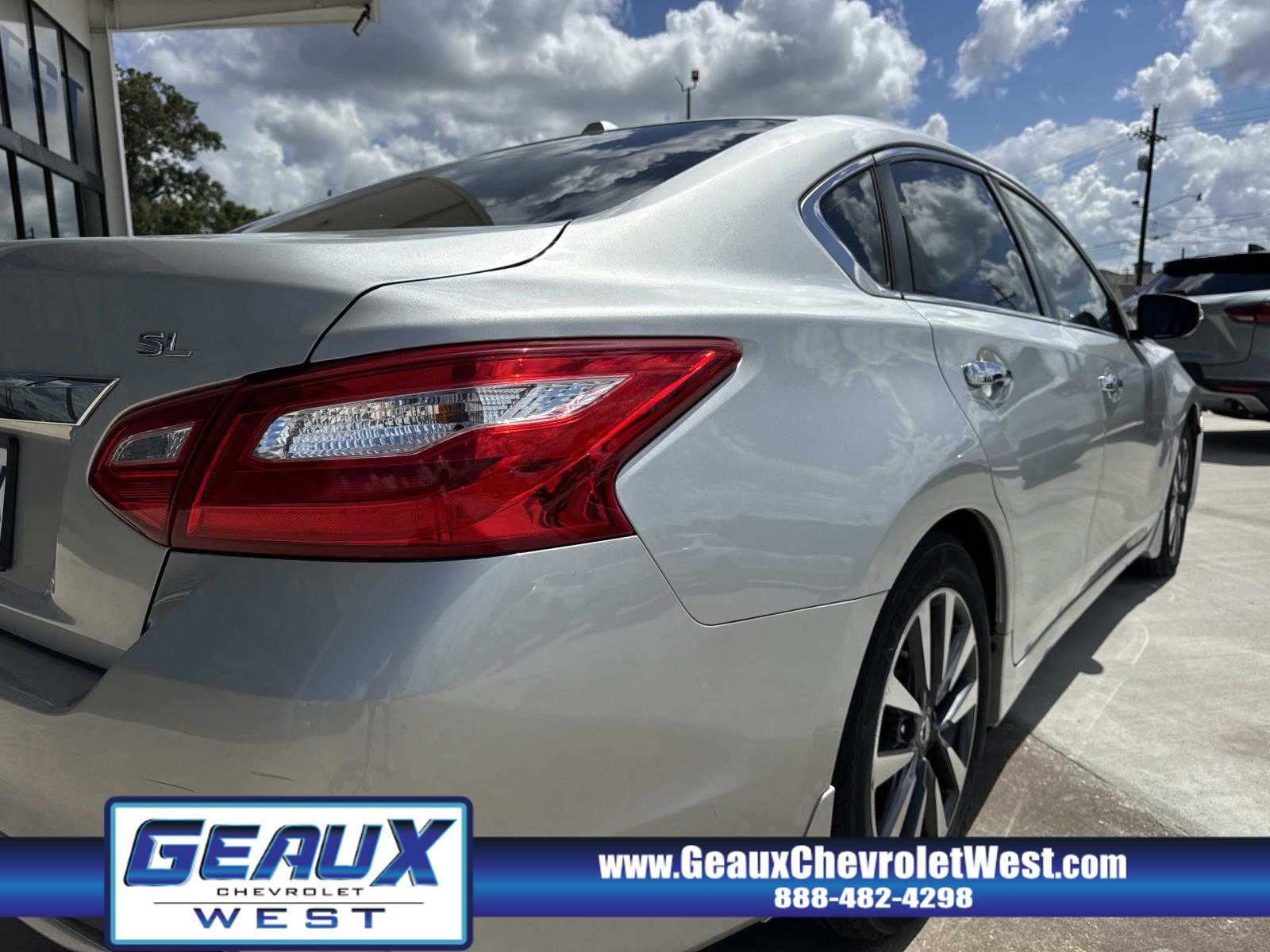 2017 Nissan Altima 2.5 SL photo 12