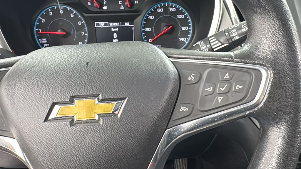 2018 Chevrolet Equinox LS photo 21