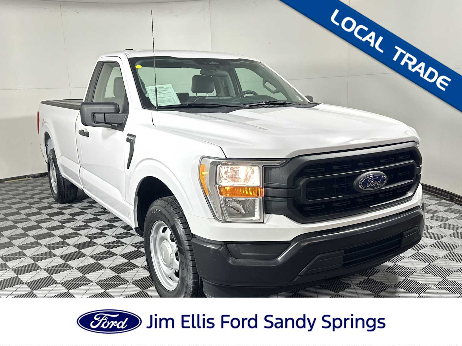 2022 Ford F-150 XL's photo