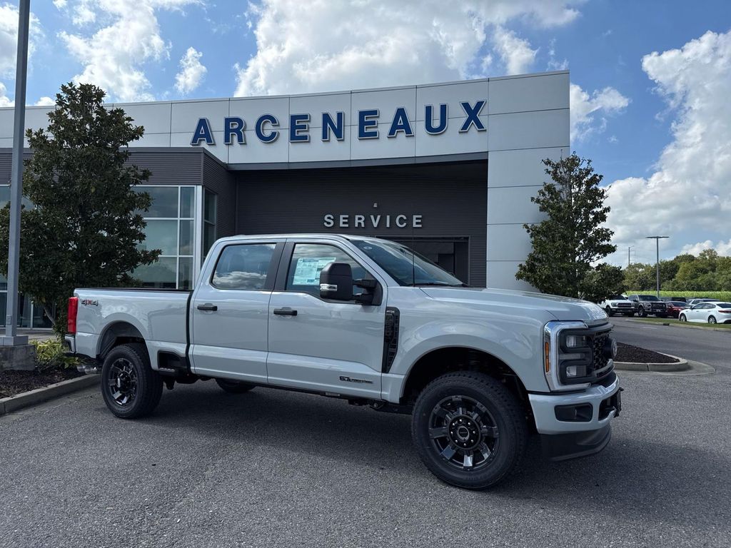 2026 Ford F-250 Super Duty XL's photo