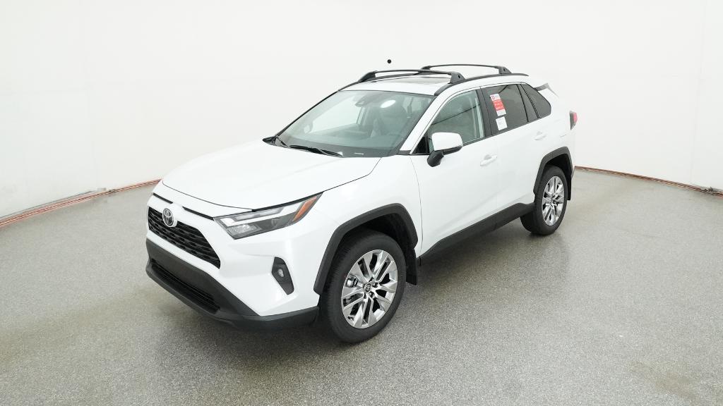 2025 Toyota RAV4 XLE Premium's photo