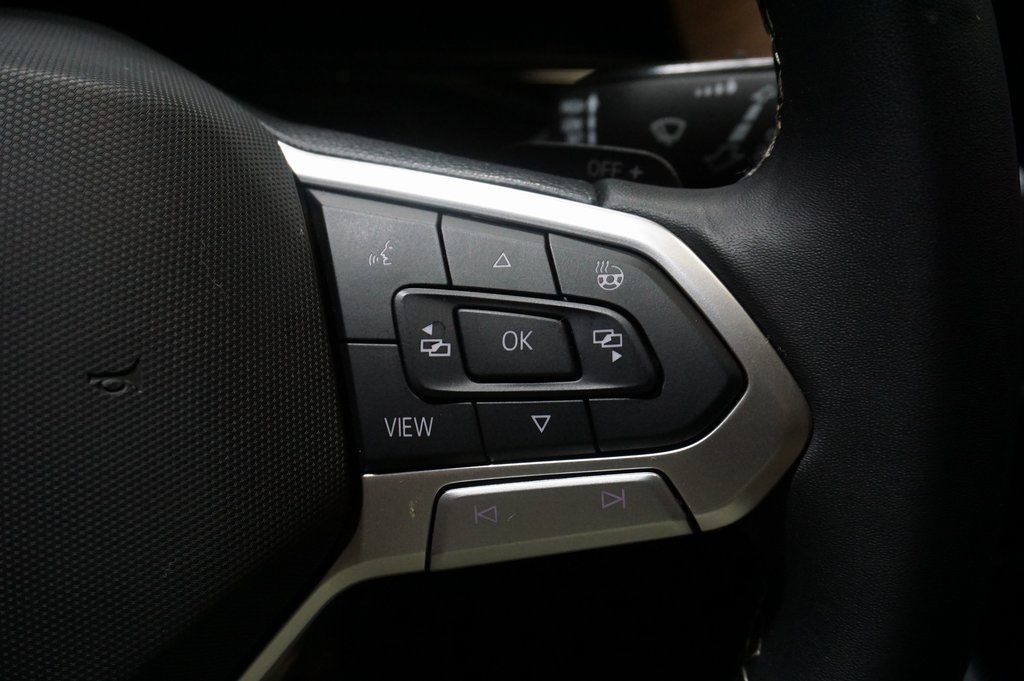 2024 Volkswagen Atlas SE Technology photo 24