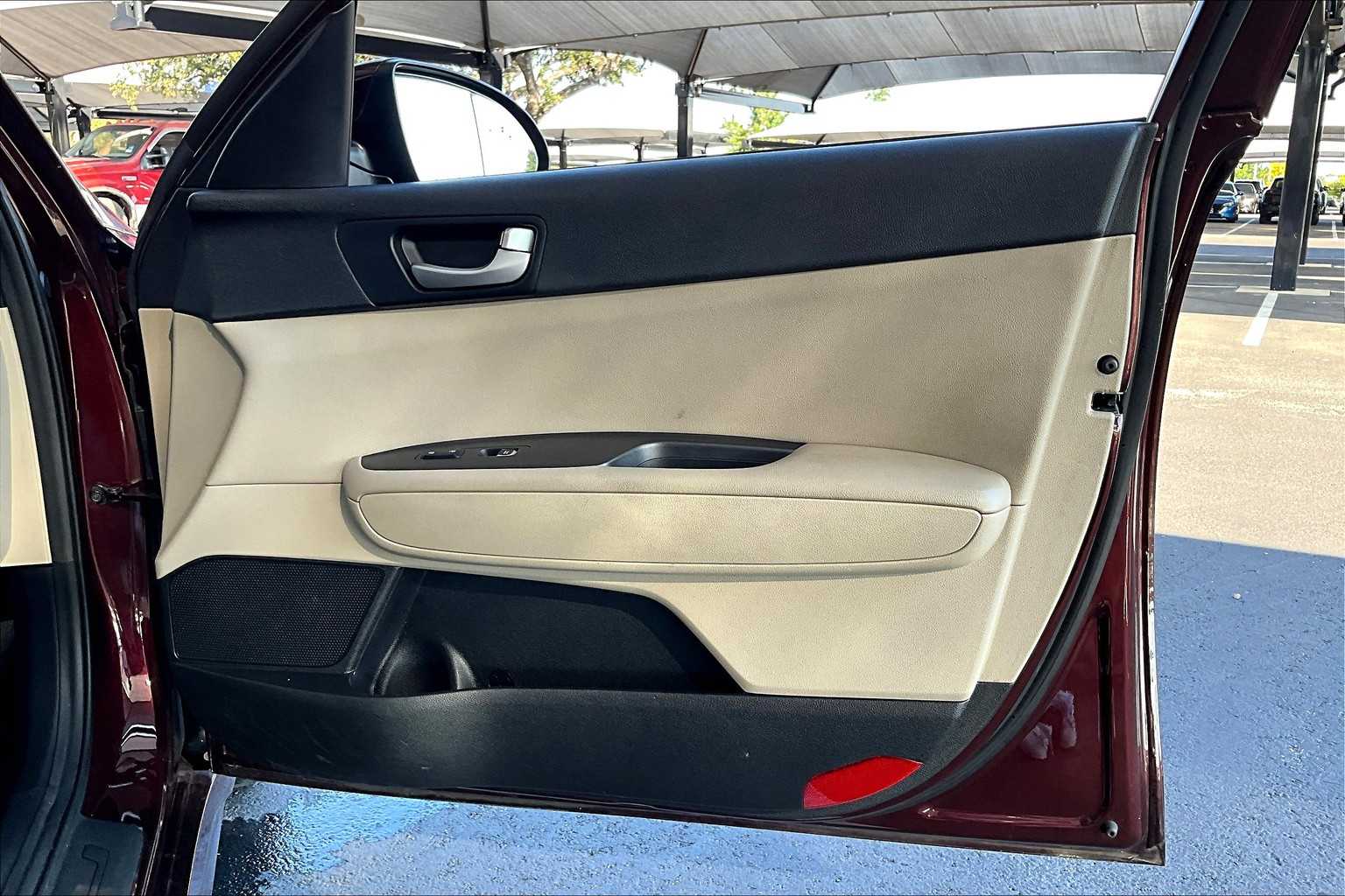 2017 Kia Optima LX photo 22
