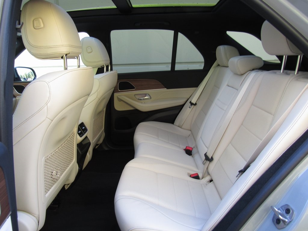 2024 Mercedes Benz GLE 350 4MATIC photo 11