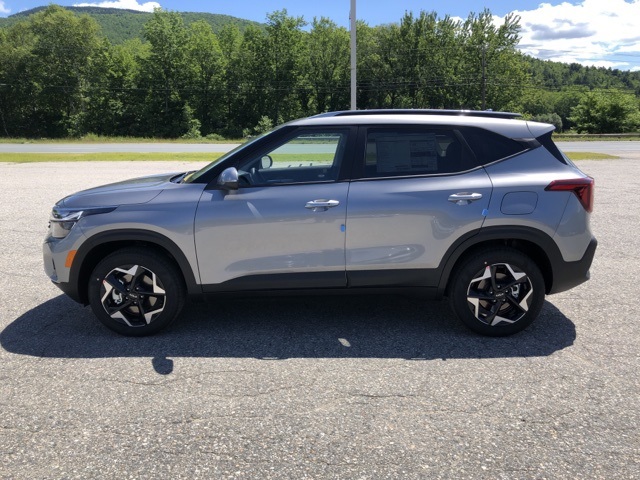 2026 Kia Seltos S photo 6