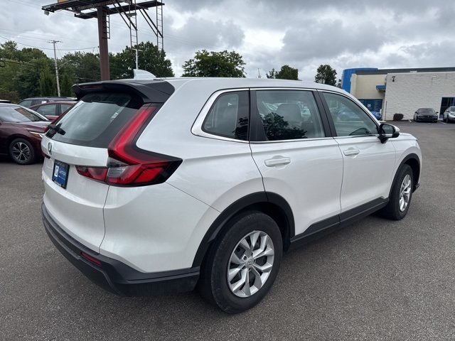 2023 Honda CR-V LX photo 3