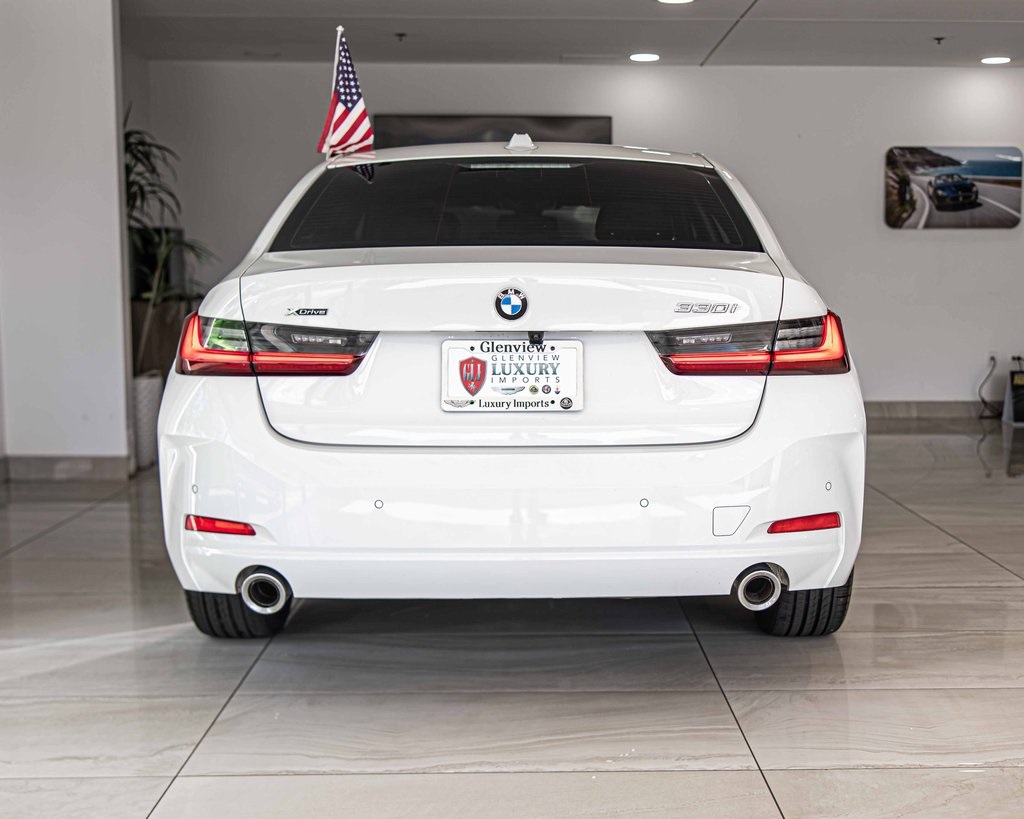 2025 BMW 330I - Image 13