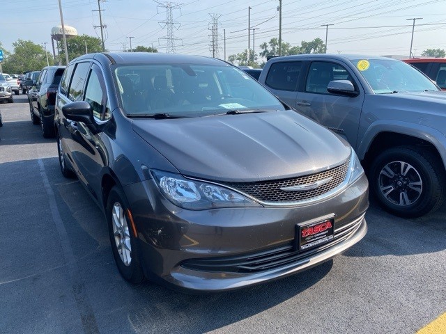2017 Chrysler Pacifica Touring