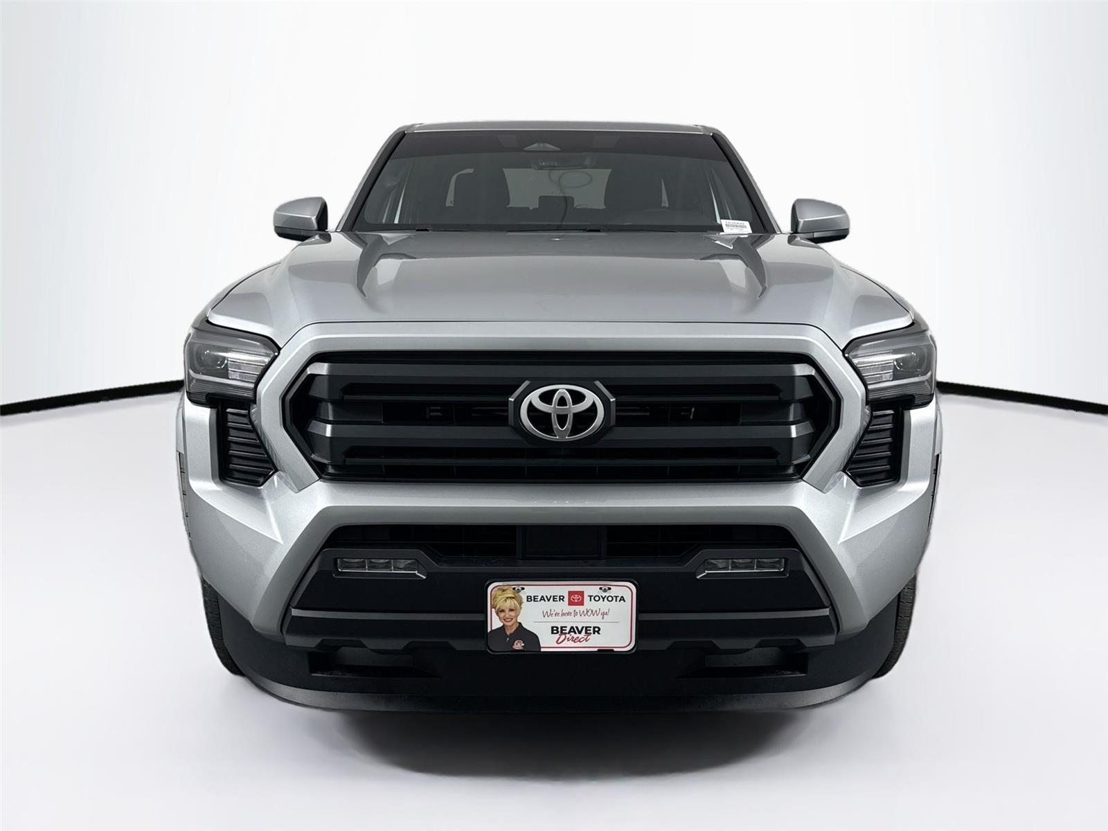 2024 Toyota Tacoma SR5 photo 3