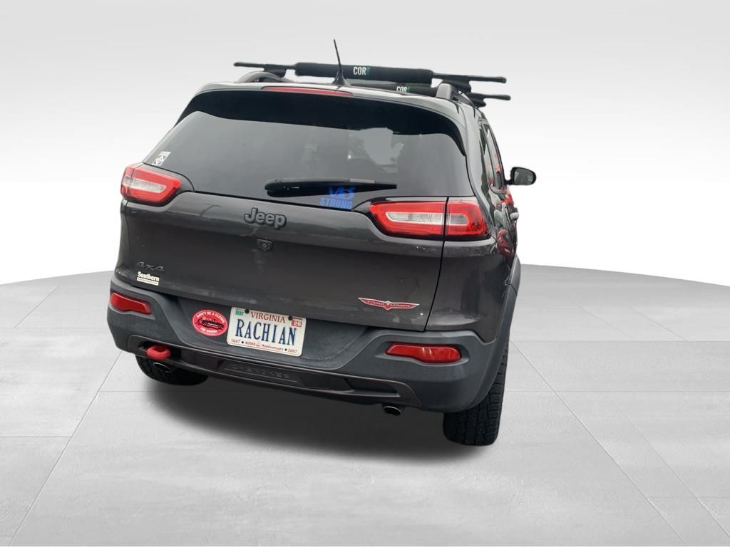 2017 Jeep Cherokee Trailhawk photo 19