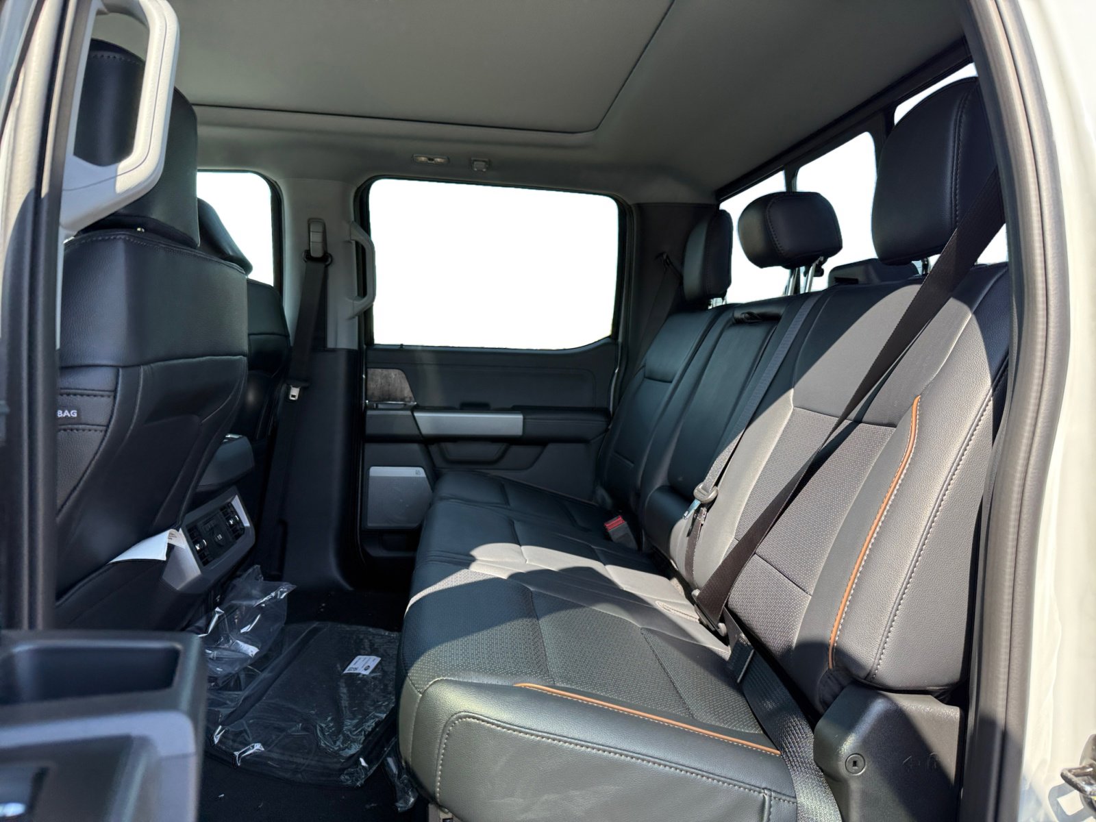 2025 Ford F-250 Lariat photo 15
