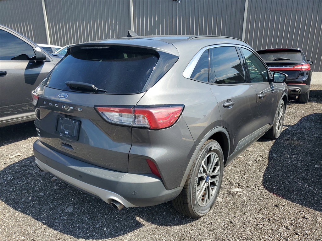 2021 Ford Escape SEL photo 3