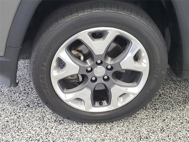 2019 Jeep Compass Limited photo 5