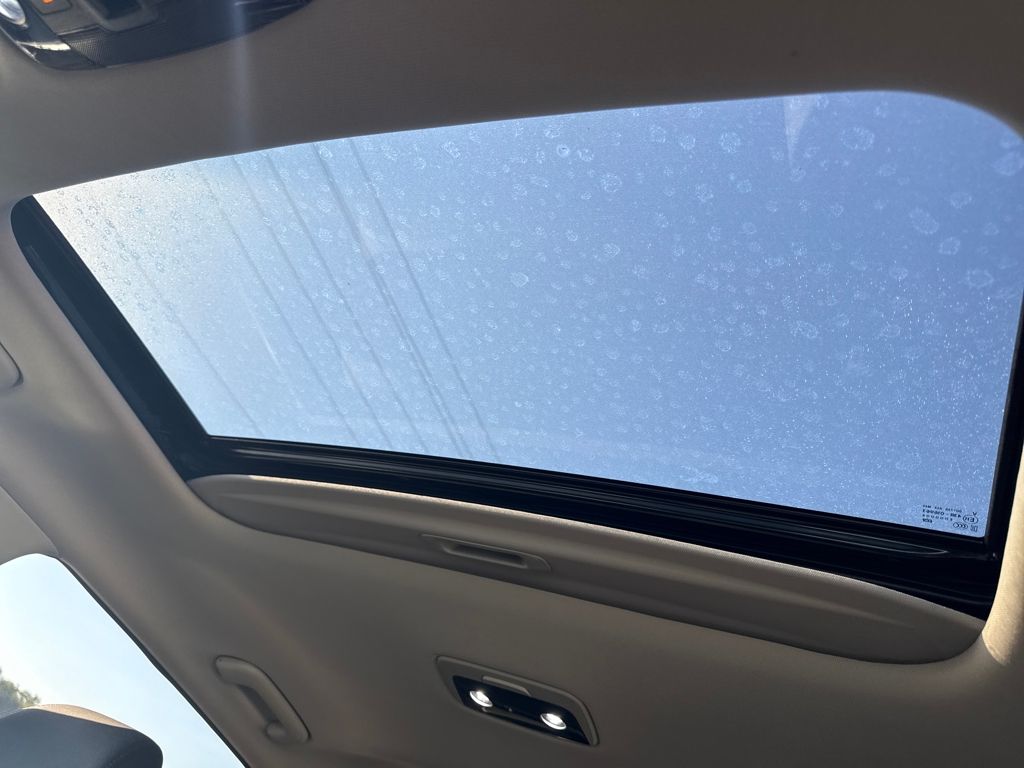 2022 Kia Seltos EX photo 17