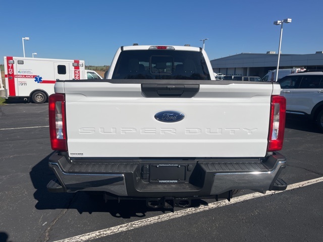 2026 Ford F-250 XL photo 4