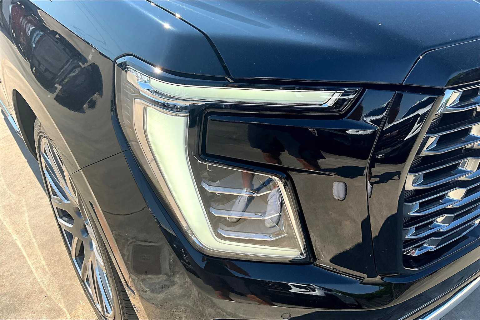 2025 Gmc Yukon Denali Ultimate photo 26