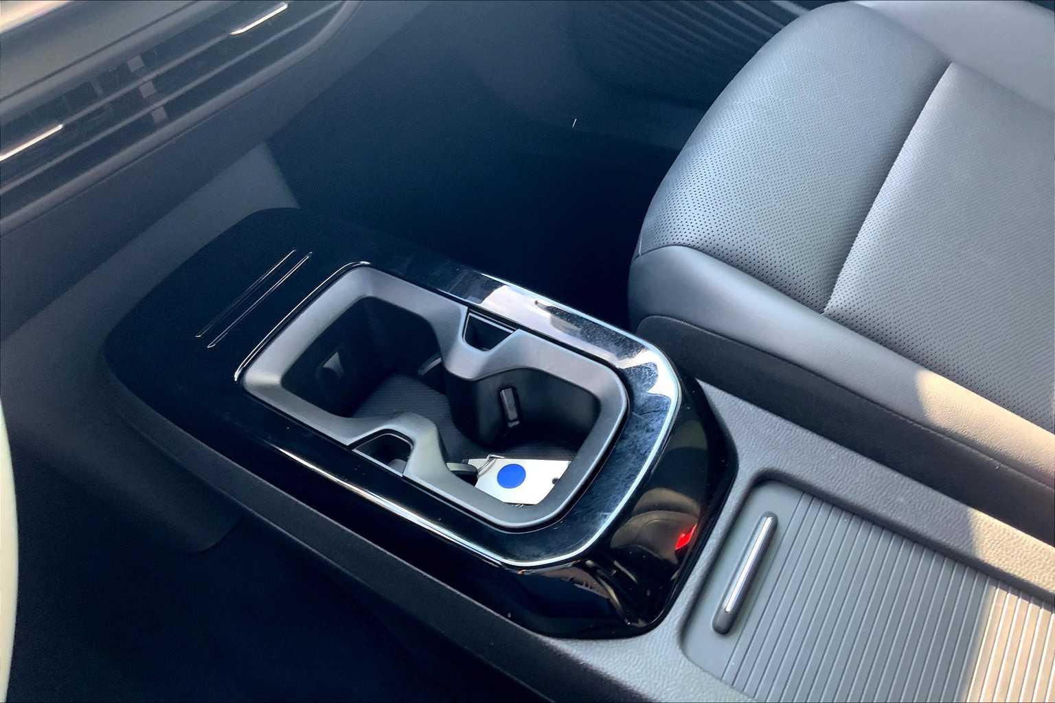 2021 Volkswagen ID.4 1st Edition photo 16