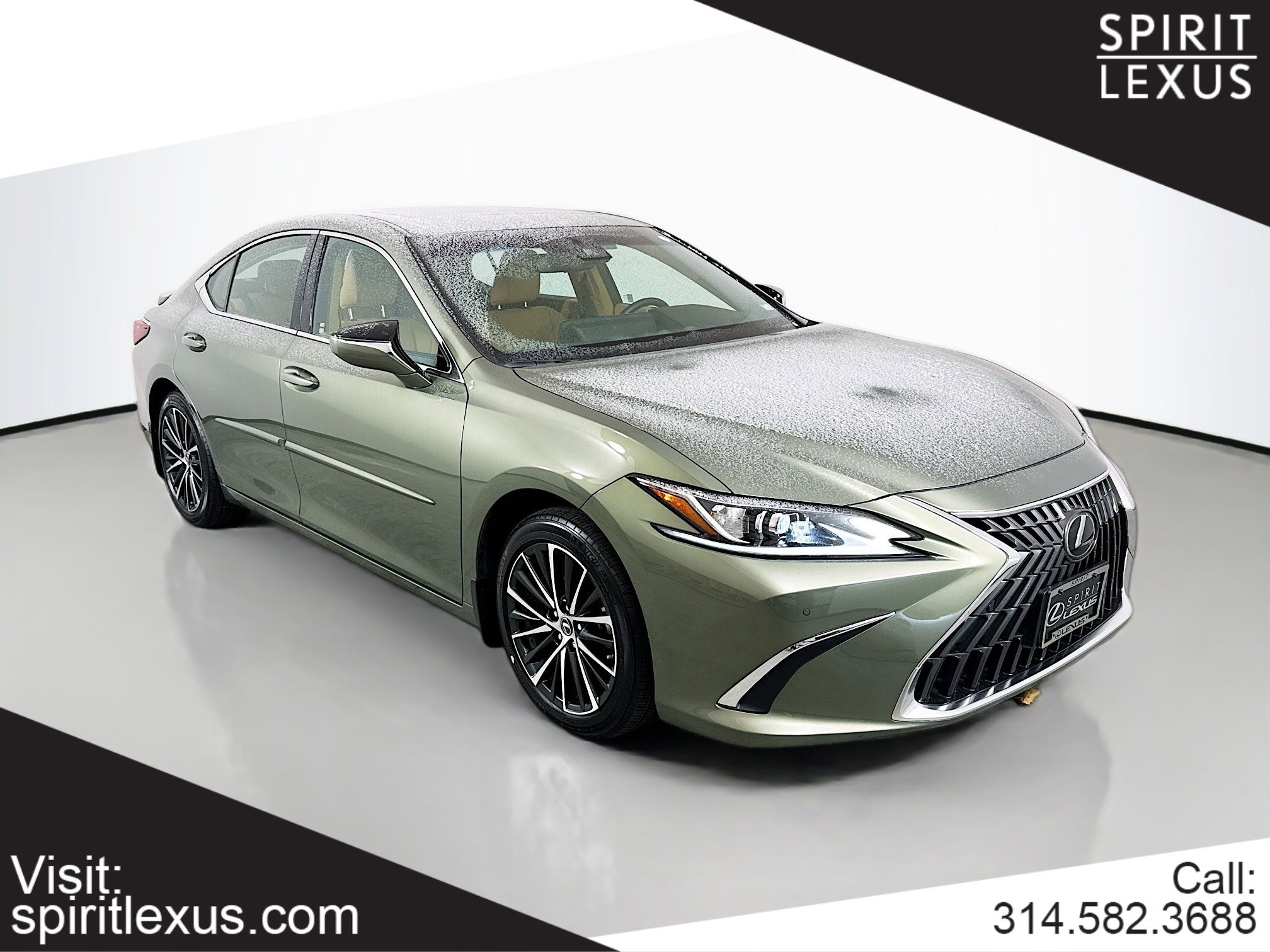 2024 Lexus ES 350's photo