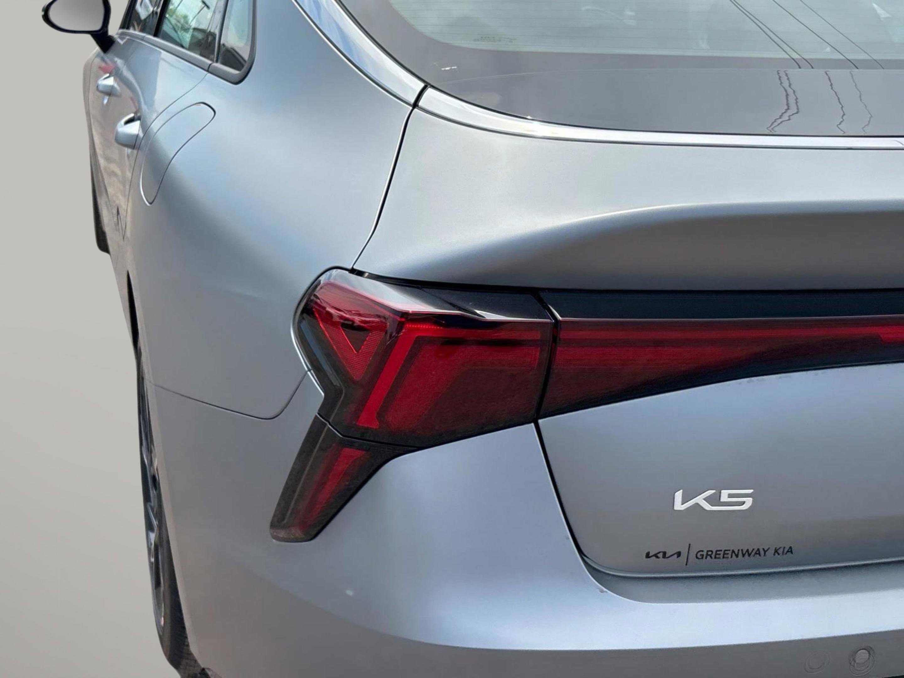 2025 Kia K5 GT-Line photo 11