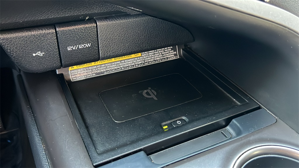2021 Toyota Camry XSE photo 13
