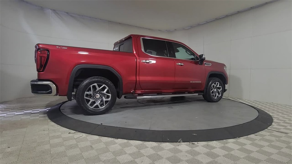 2023 GMC SIERRA - Image 7