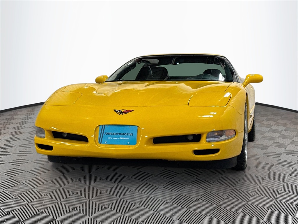 2004 Chevrolet Corvette Base