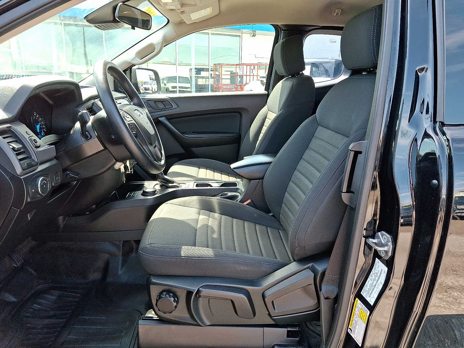 2022 Ford Ranger XL photo 11