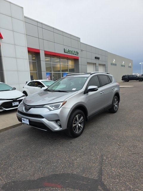 2017 Toyota RAV4 XLE