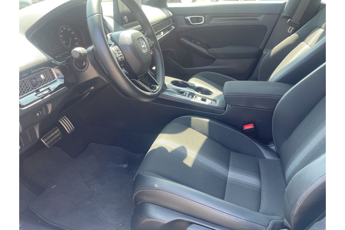 2023 Honda Civic Sport photo 3