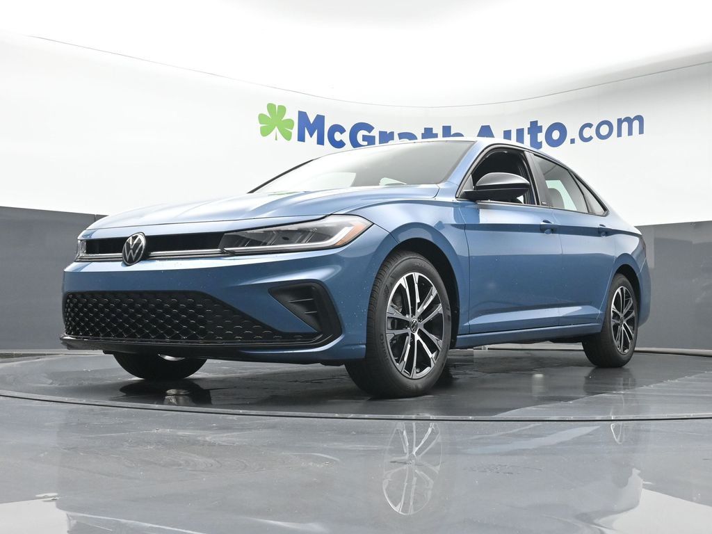 2025 Volkswagen Jetta 1.5T Sport photo 4