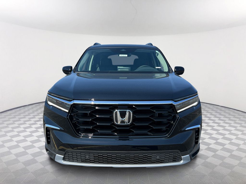 2025 Honda Pilot Touring photo 2
