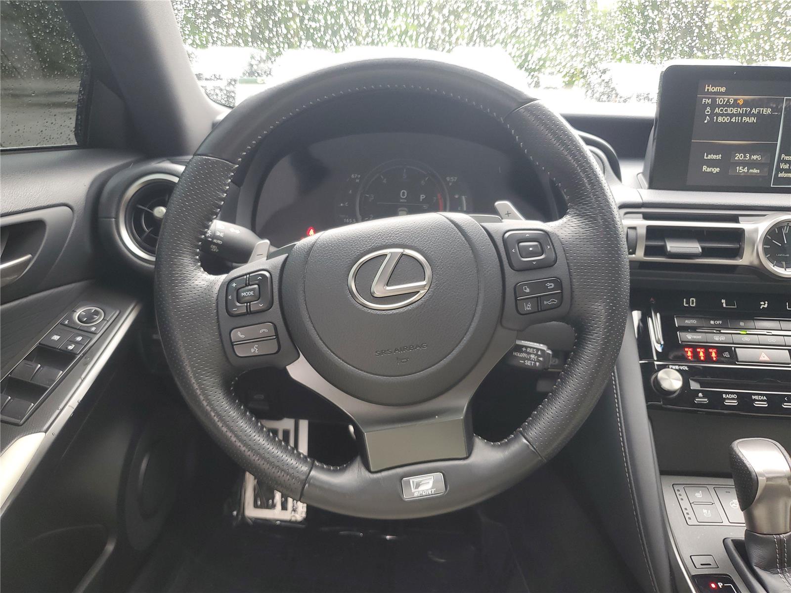 2022 Lexus IS 350 F SPORT photo 14