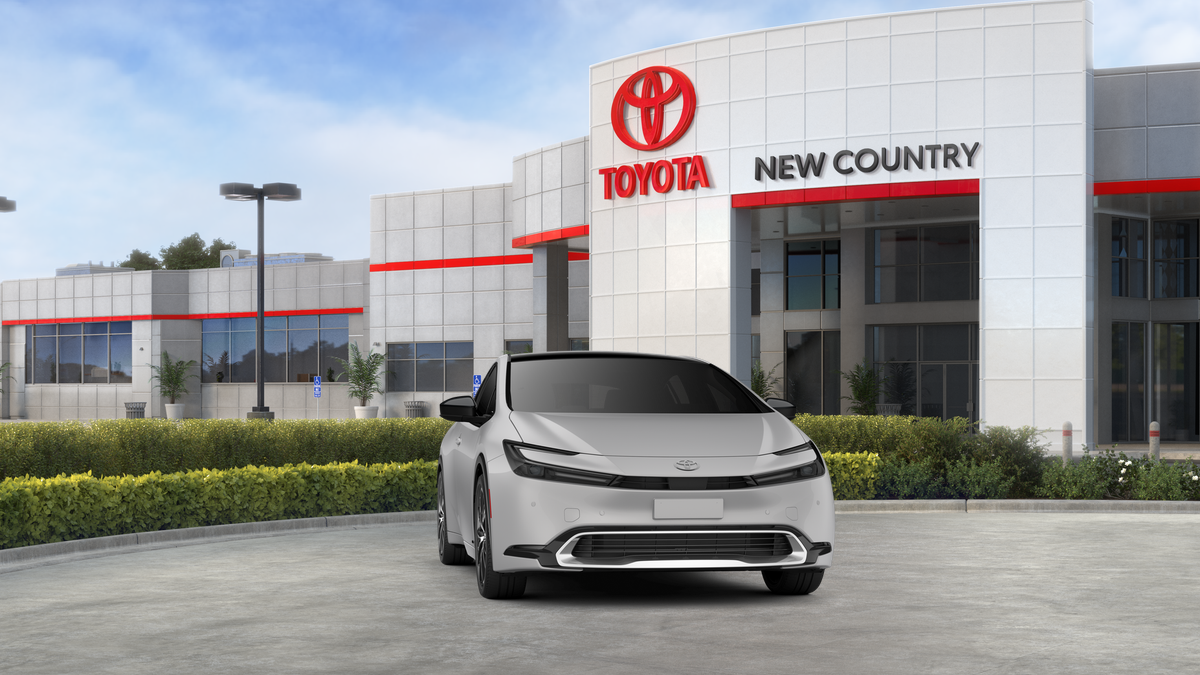 2026 Toyota Prius XLE photo 16