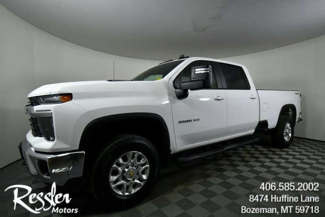 2025 Chevrolet Silverado 3500HD LT's photo