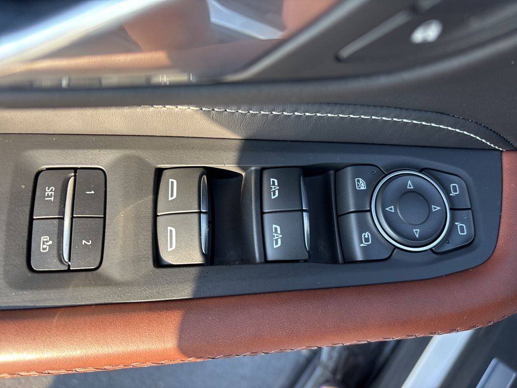 2023 Gmc Yukon Denali Ultimate photo 15